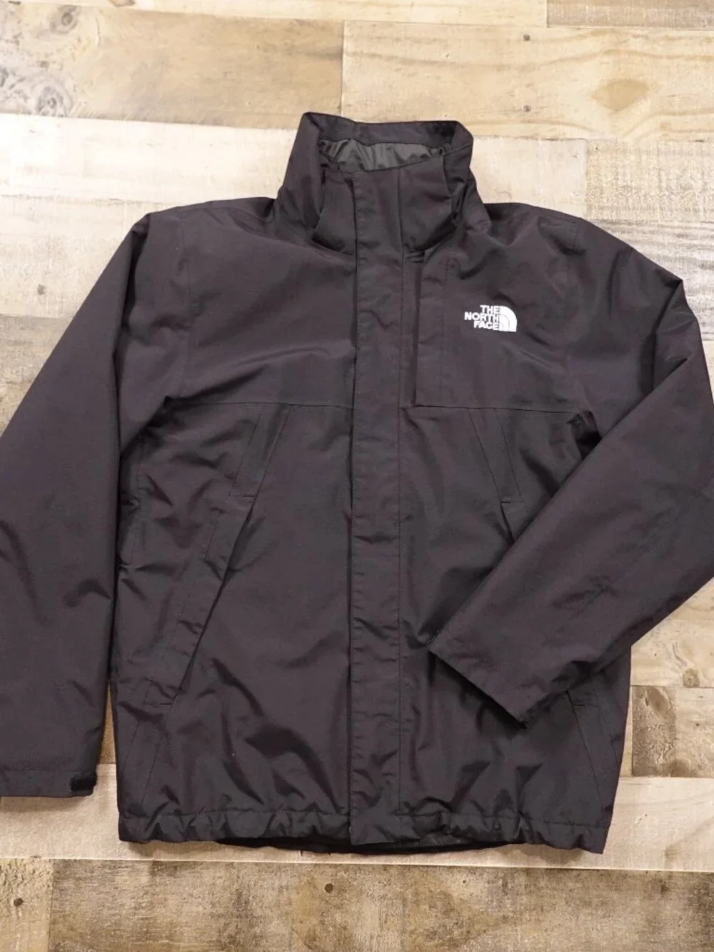The North Face DryVent Triclimate 3-in-1 Jacket Men’s Small Black Waterproof